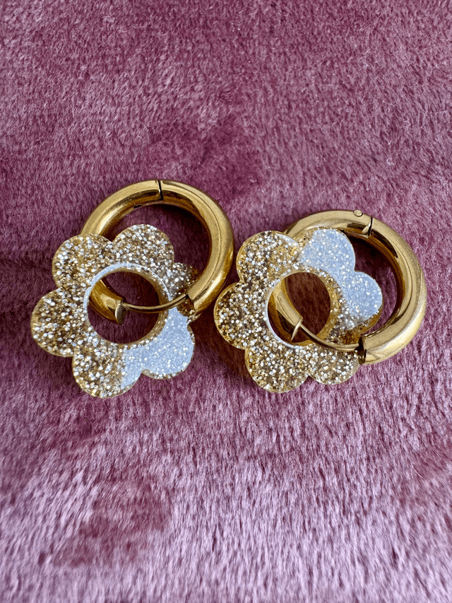 Boucles creoles +pendentifs fleurs 18 mm