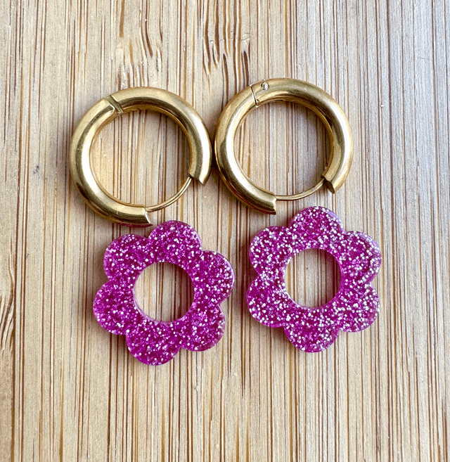 Boucles creoles +pendentifs fleurs 18 mm